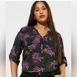 Black web and purple flowers blouse 3/4 sleeves